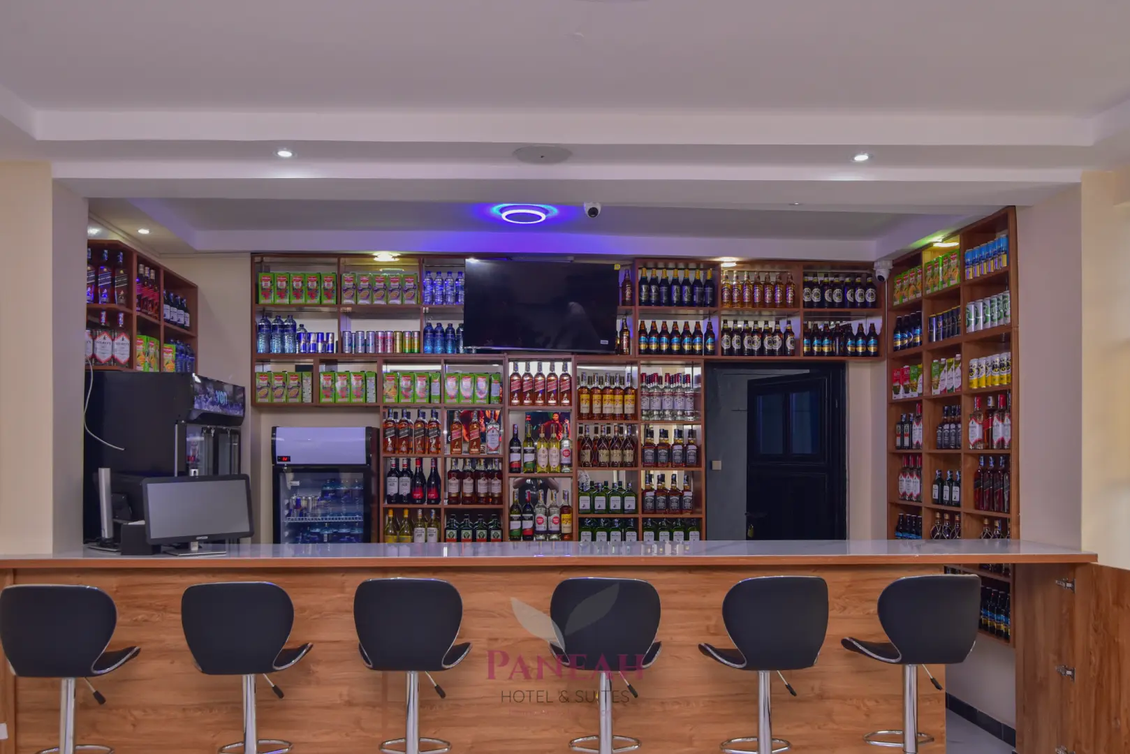 Interior of Mac's Restaurant at Paneah Hotel & Suites